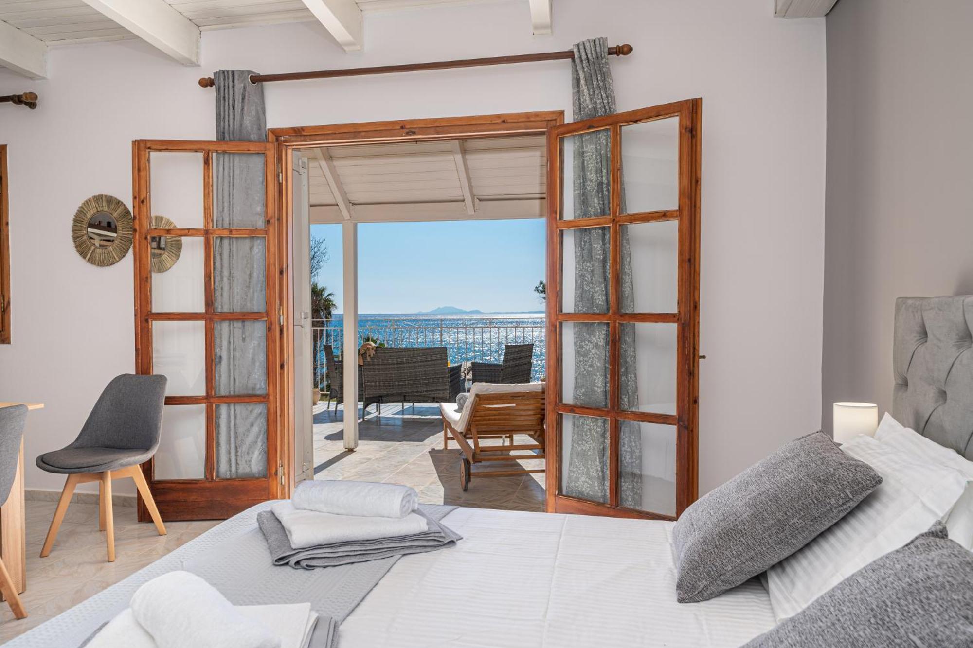 Southbank Seafront Apartments Kateleios Zewnętrze zdjęcie