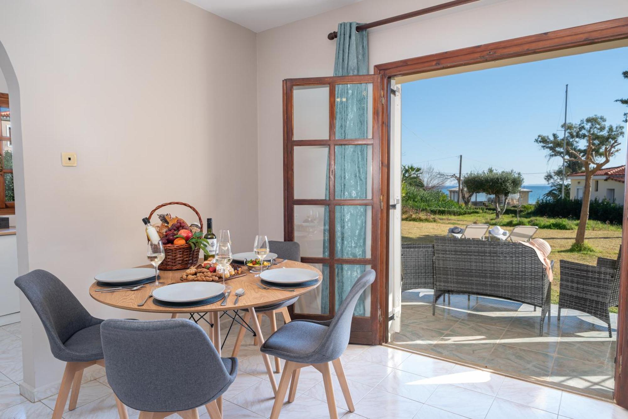 Southbank Seafront Apartments Kateleios Zewnętrze zdjęcie