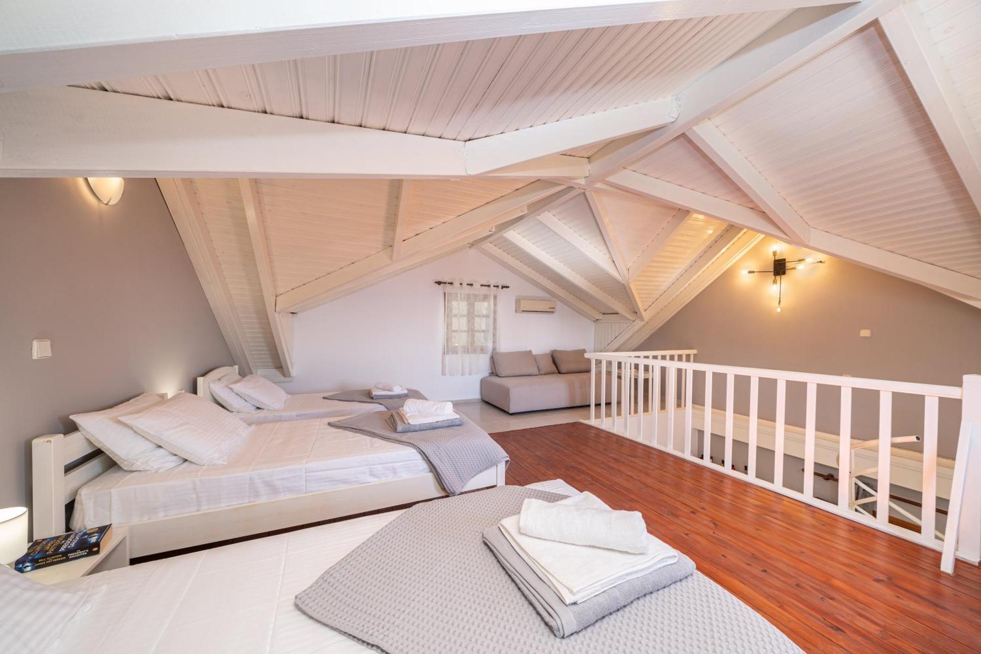 Southbank Seafront Apartments Kateleios Zewnętrze zdjęcie