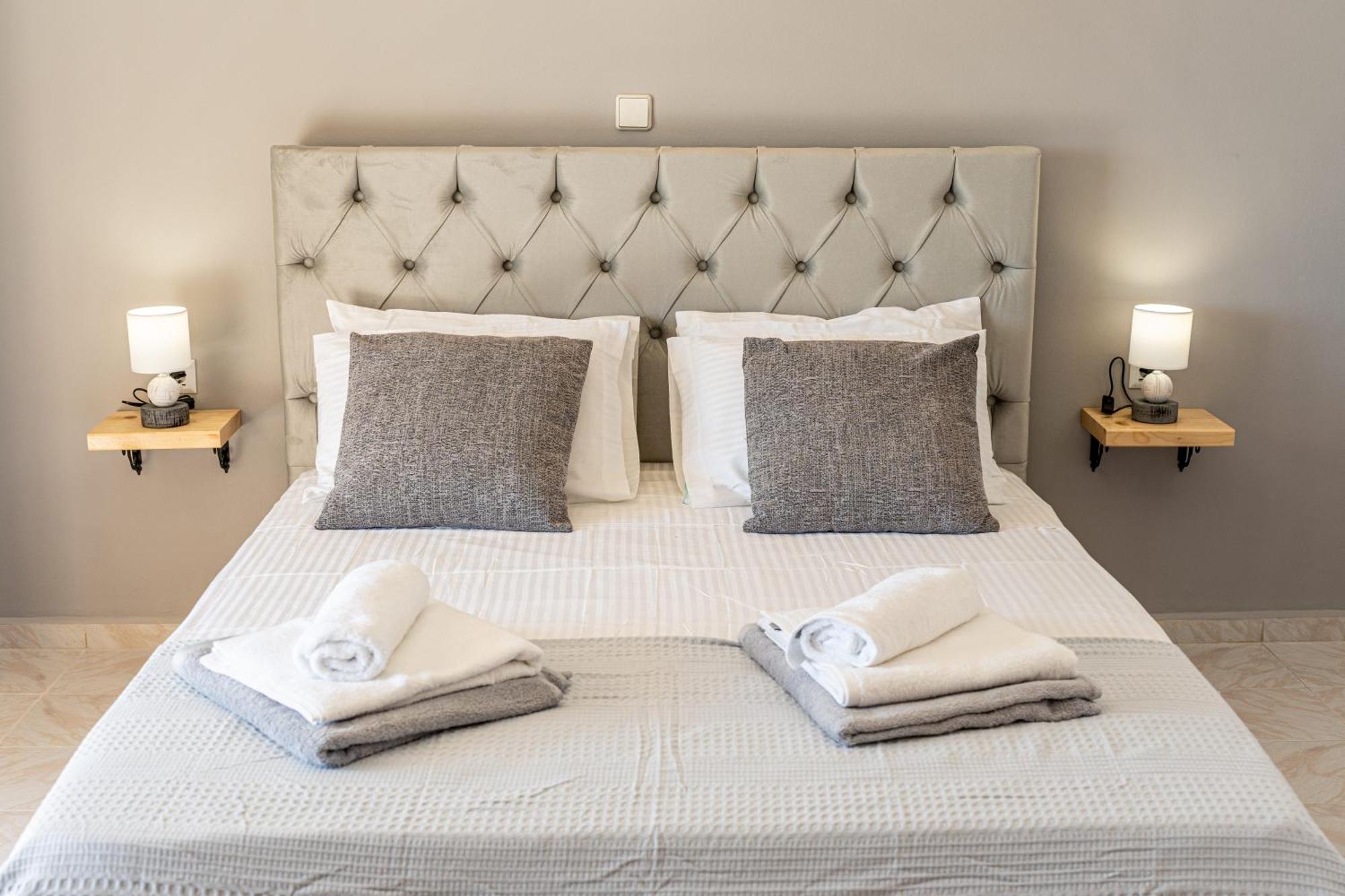 Southbank Seafront Apartments Kateleios Zewnętrze zdjęcie