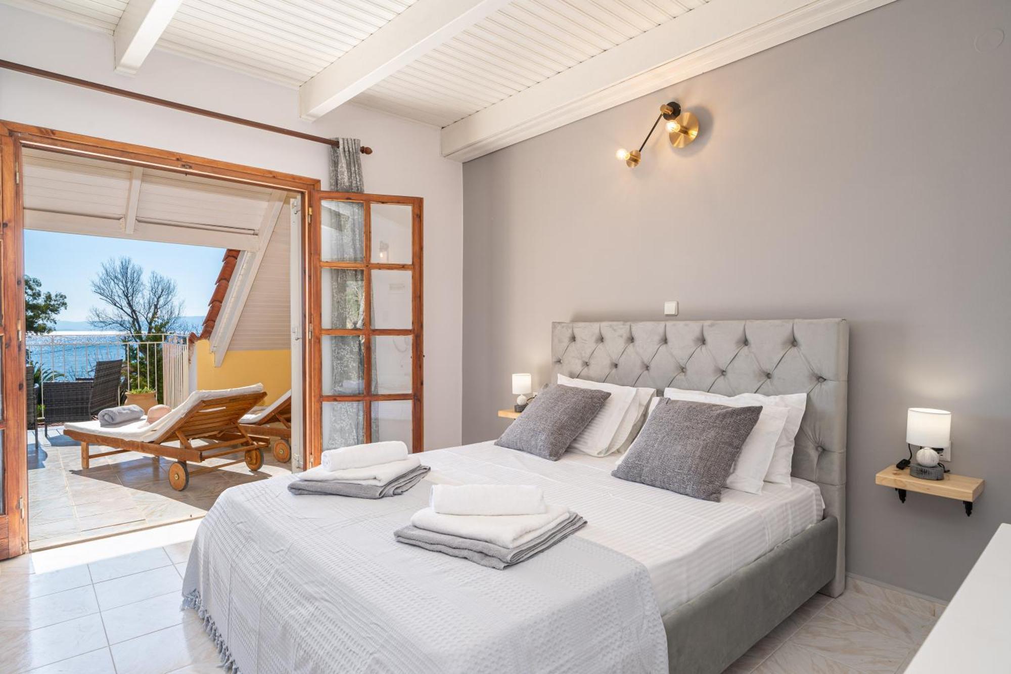 Southbank Seafront Apartments Kateleios Zewnętrze zdjęcie